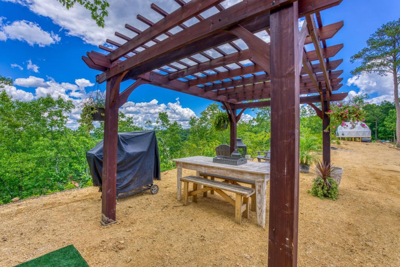 The Gemini-A Dreamy, Waterfront Tiny Cabin Rogersville Esterno foto