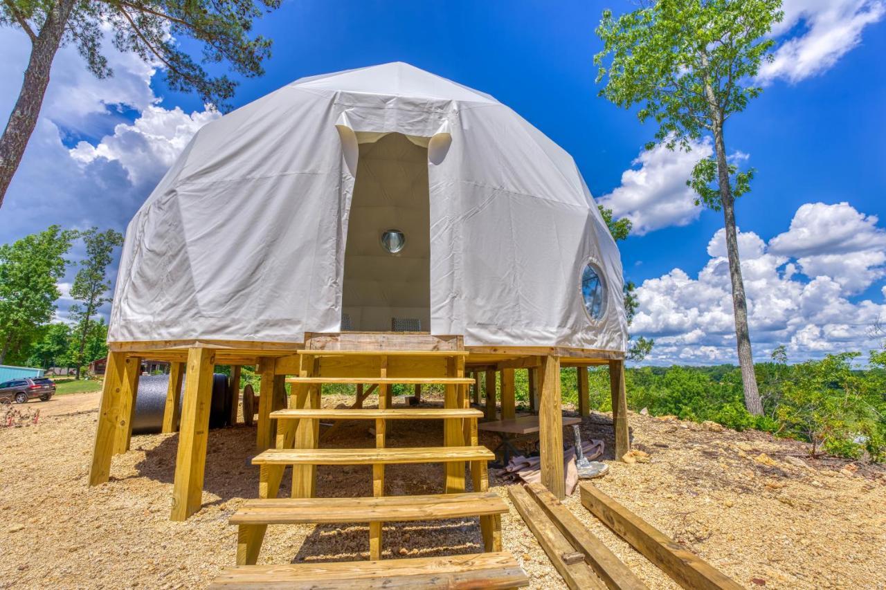 The Gemini-A Dreamy, Waterfront Tiny Cabin Rogersville Esterno foto