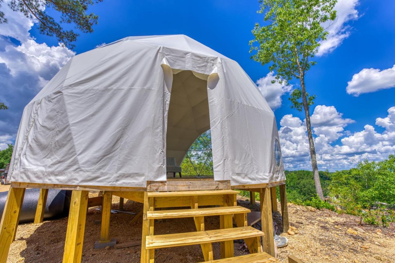 The Gemini-A Dreamy, Waterfront Tiny Cabin Rogersville Esterno foto